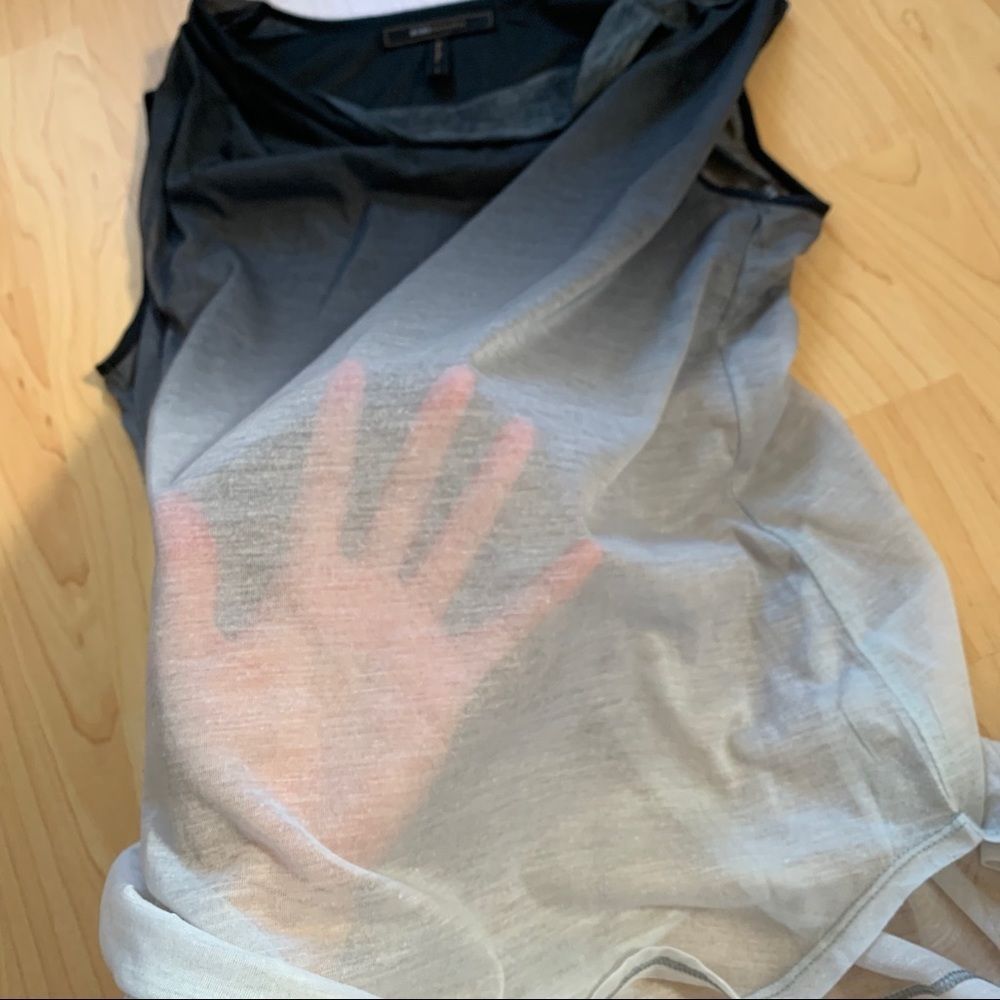 Gradient BCBGMAXAZRIA Top Size Small - Picture 3 of 8